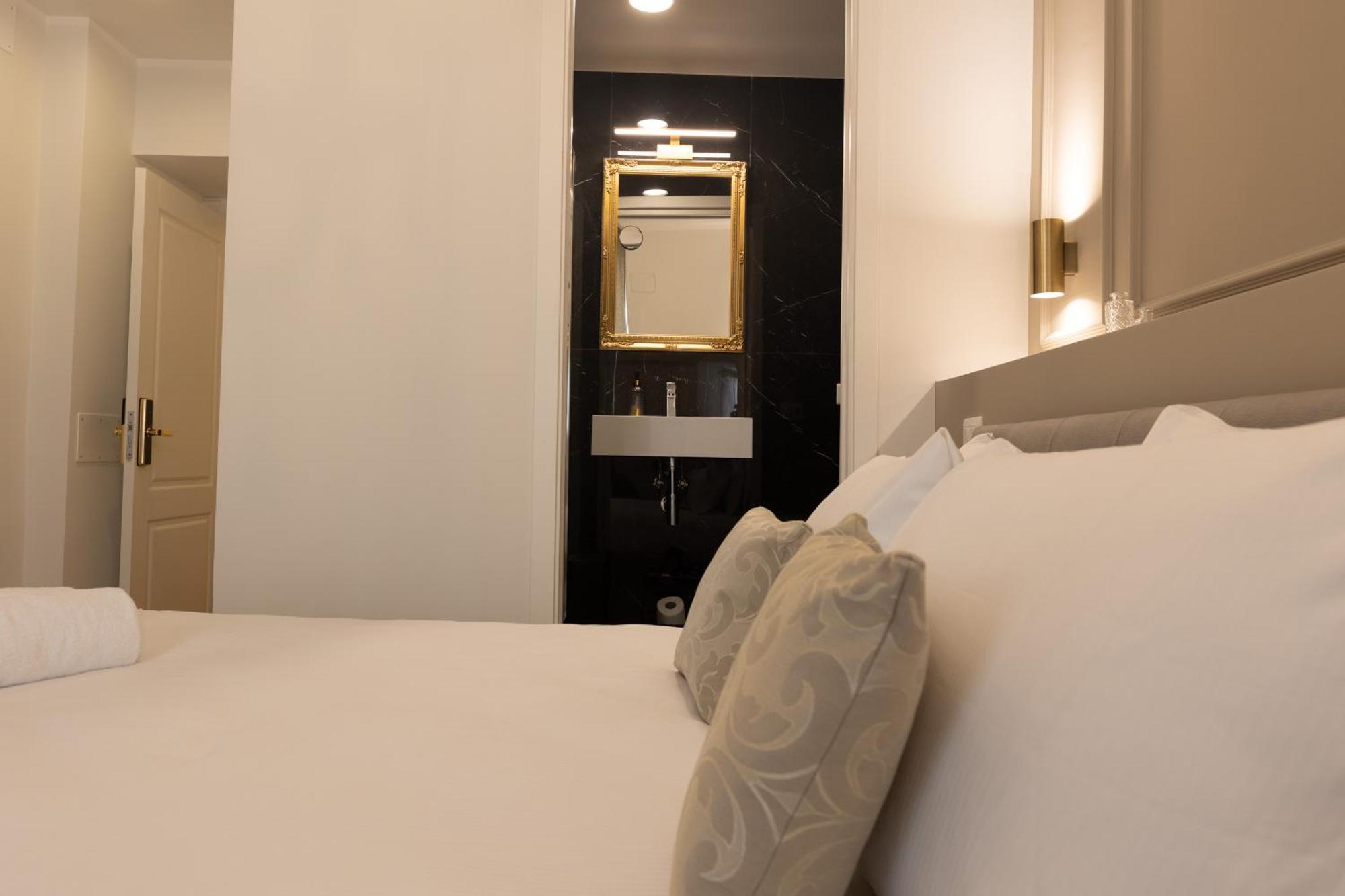 De Vince Suites - Luxury Rooms - Roma Termini 외부 사진