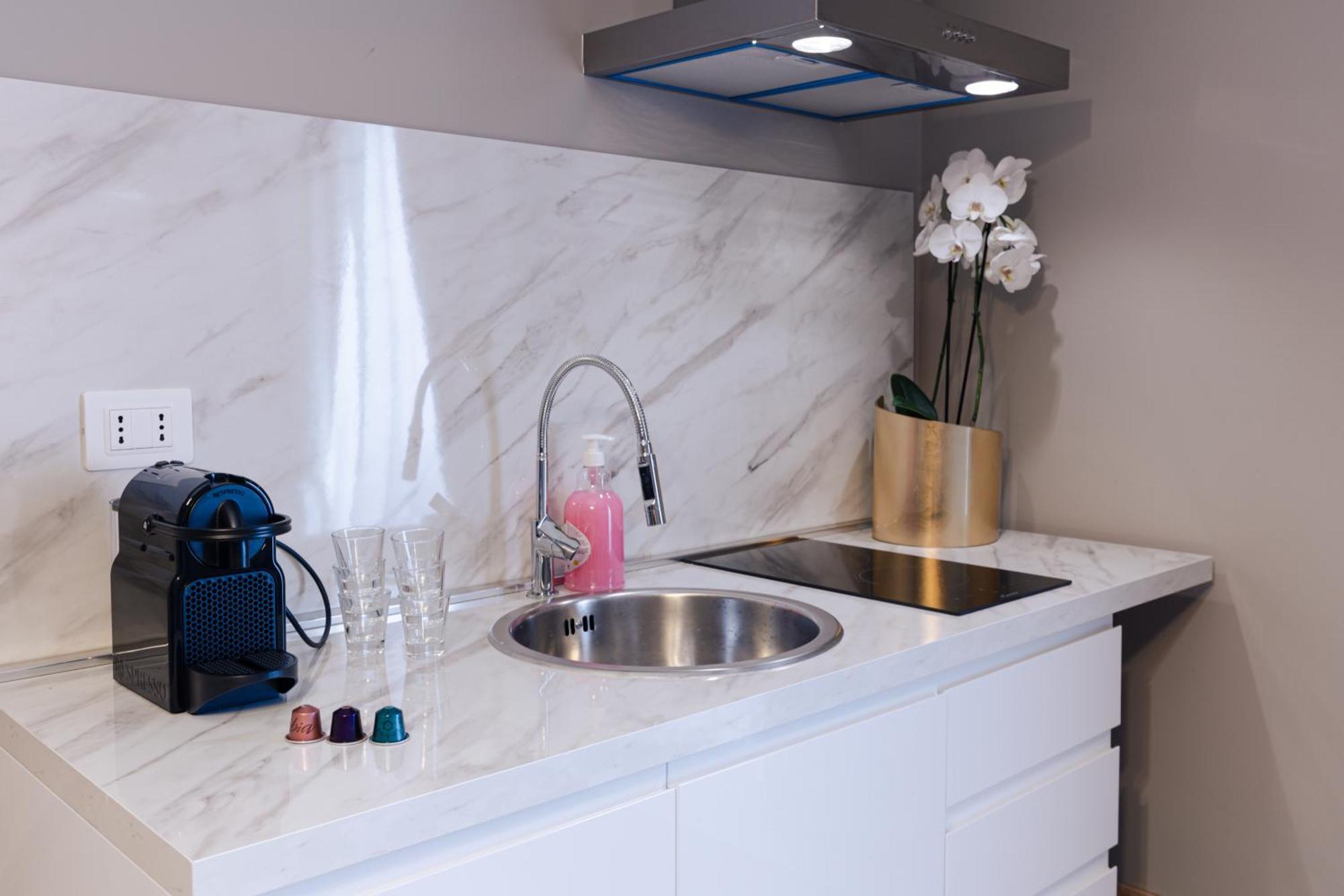 De Vince Suites - Luxury Rooms - Roma Termini 외부 사진